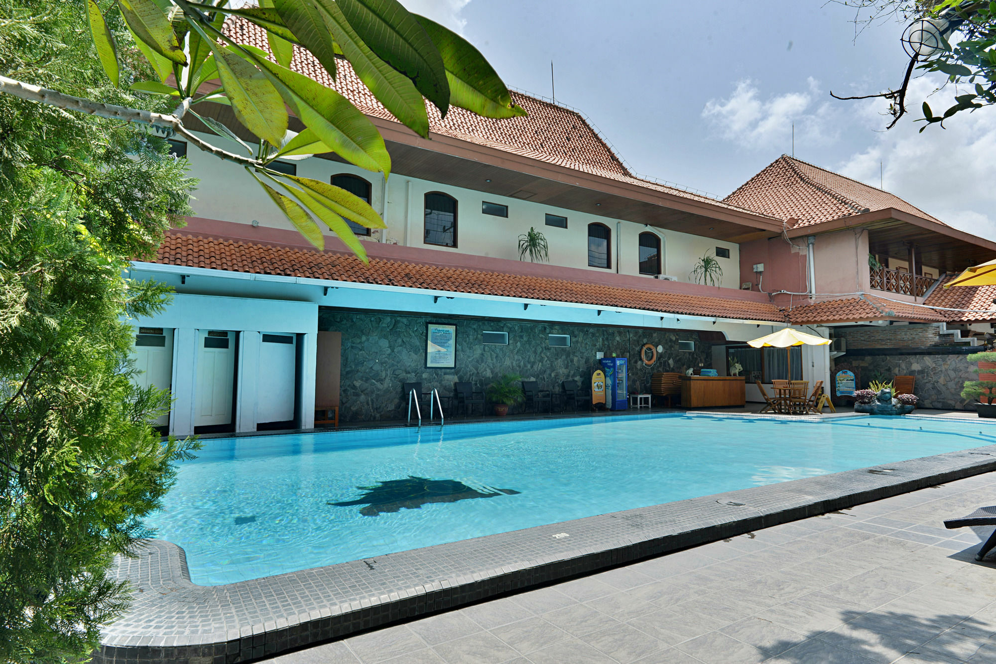 Zen Rooms Jogja Cendrawasih Pakualaman Exterior photo